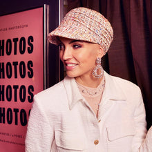 Laden Sie das Bild in den Galerie-Viewer, Mütze mit Schirm für Frauen House of Christine für Frauen mit Haarausfall