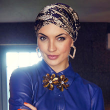 Laden Sie das Bild in den Galerie-Viewer, Turban von House of Christine für Frauen mit Haarausfall und Alopezie