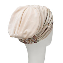 Laden Sie das Bild in den Galerie-Viewer, Scarlett Christine Headwear Kopfbedeckung für Frauen mit Alopecia und Chemotherapie