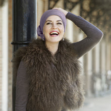 Laden Sie das Bild in den Galerie-Viewer, Kopfbedeckung Frau, Haarausfall, Glatze, Chemotherapie, Alopezie, Aderans, Camaflex, Kopfbedeckung, Haare, Haarersatz, Fashion, Christine Headwear