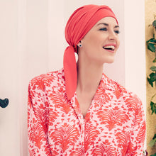 Laden Sie das Bild in den Galerie-Viewer, Christine Headwear B.B. Beatrice Turban w. Ribbons für Krebspatienten in Chemo und Damen mit Alopezie