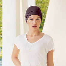 Laden Sie das Bild in den Galerie-Viewer, Anna V tube - raisin - Christine Headwear Chemo Turban für Damen