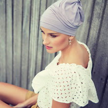 Laden Sie das Bild in den Galerie-Viewer, House of Christine Turban für Alopezie und Chemotherapie