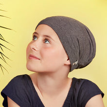 Laden Sie das Bild in den Galerie-Viewer, Christine Headwear Petite Bunny - Aderans Germany