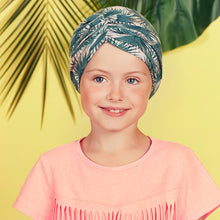 Laden Sie das Bild in den Galerie-Viewer, Christine Headwear Petite Swan printed - Aderans Germany