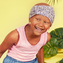 Laden Sie das Bild in den Galerie-Viewer, Christine Headwear Petite Swan printed - Aderans Germany