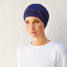Laden Sie das Bild in den Galerie-Viewer, Shakti Turban Christine Headwear Mütze für Chemo und Alopezie Patienten