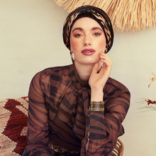 Laden Sie das Bild in den Galerie-Viewer, Scarlett Christine Headwear Kopfbedeckung für Frauen mit Alopecia und Chemotherapie