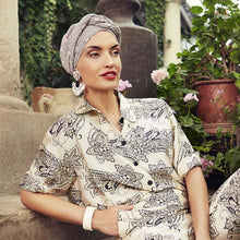 Laden Sie das Bild in den Galerie-Viewer, House of Christne Turban für Frauen mit Haarausfall mit Alopecia