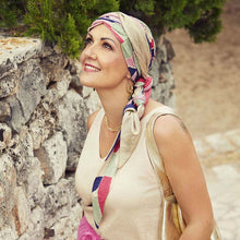 Laden Sie das Bild in den Galerie-Viewer, House of Christine Kopfbedeckung für Frauen mit Haarausfall, Alopezie und Chemotherapie