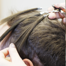 Laden Sie das Bild in den Galerie-Viewer, Toupet, Lacefront, Monomontur, PU Rand, Echthaar, Haarsystem, Haarteil, Herrenhaarteil, Frauenhaarteil, Alopezie, Haarausfall, Haarteil zum kleben, Unsichtbarer Haarersatz, Zweithaar