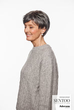 Laden Sie das Bild in den Galerie-Viewer, Ebonny