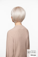 Laden Sie das Bild in den Galerie-Viewer, Jasmine