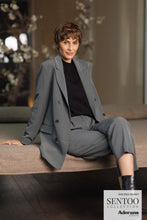 Laden Sie das Bild in den Galerie-Viewer, Kyu S