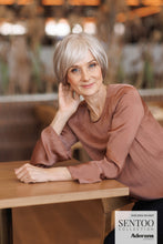 Laden Sie das Bild in den Galerie-Viewer, Lily