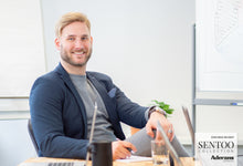 Laden Sie das Bild in den Galerie-Viewer, Anubis Haarsystem⁺ Echthaar auf Folienmontur⁺