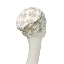 Laden Sie das Bild in den Galerie-Viewer, Shakti Turban Christine Headwear Kopfbedeckung für Frauen mit Alopecia oder Chemo