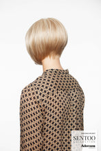 Laden Sie das Bild in den Galerie-Viewer, Sora