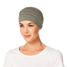 Laden Sie das Bild in den Galerie-Viewer, Yoga Turban by Christine Headwear für Alopezie und Kopfbedeckung bei Chemo