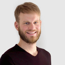 Laden Sie das Bild in den Galerie-Viewer, Second Skin, Toupet, Lacefront, Monomontur, PU Rand, Echthaar, Haarsystem, Haarteil, Herrenhaarteil, Frauenhaarteil, Alopezie, Haarausfall, Haarteil zum kleben, Unsichtbarer Haarersatz, Zweithaar, French Lace, Filmansatz