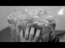 Laden und Abspielen von Videos im Galerie-Viewer, Second Skin, Toupet, Lacefront, Monomontur, PU Rand, Echthaar, Haarsystem, Haarteil, Herrenhaarteil, Frauenhaarteil, Alopezie, Haarausfall, Haarteil zum kleben, Unsichtbarer Haarersatz, Zweithaar, French Lace, Filmansatz