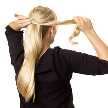 Laden Sie das Bild in den Galerie-Viewer, Befestigen von Ponytail Extensions
