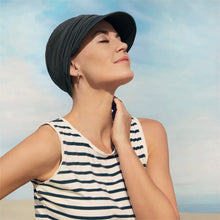 Laden Sie das Bild in den Galerie-Viewer, B.B. Bella Cap Sun von Christine Headwear - Turban für den Sommer bei Chemo und Alopezie
