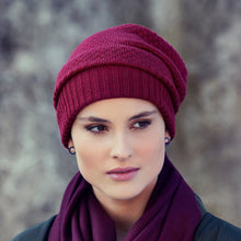 Laden Sie das Bild in den Galerie-Viewer, Christine Headwear Mille knitted Hat für Alopecia
