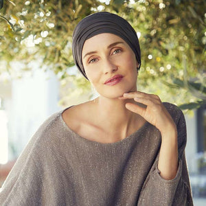 Turban von House of Christine für Frauen mit Alopezie und Chemotherapie