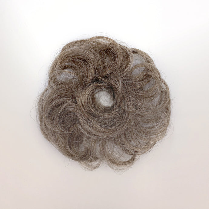 Haarteil gelocktes Haar mit Haargummi für Dutt und Hochsteckfrisuren 38R