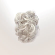 Laden Sie das Bild in den Galerie-Viewer, Haarteil mit Haarspange, gewelltes Haar Extensions
